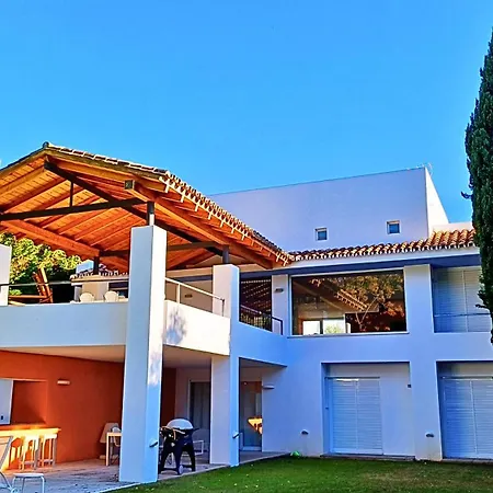Aloha Golf Villa